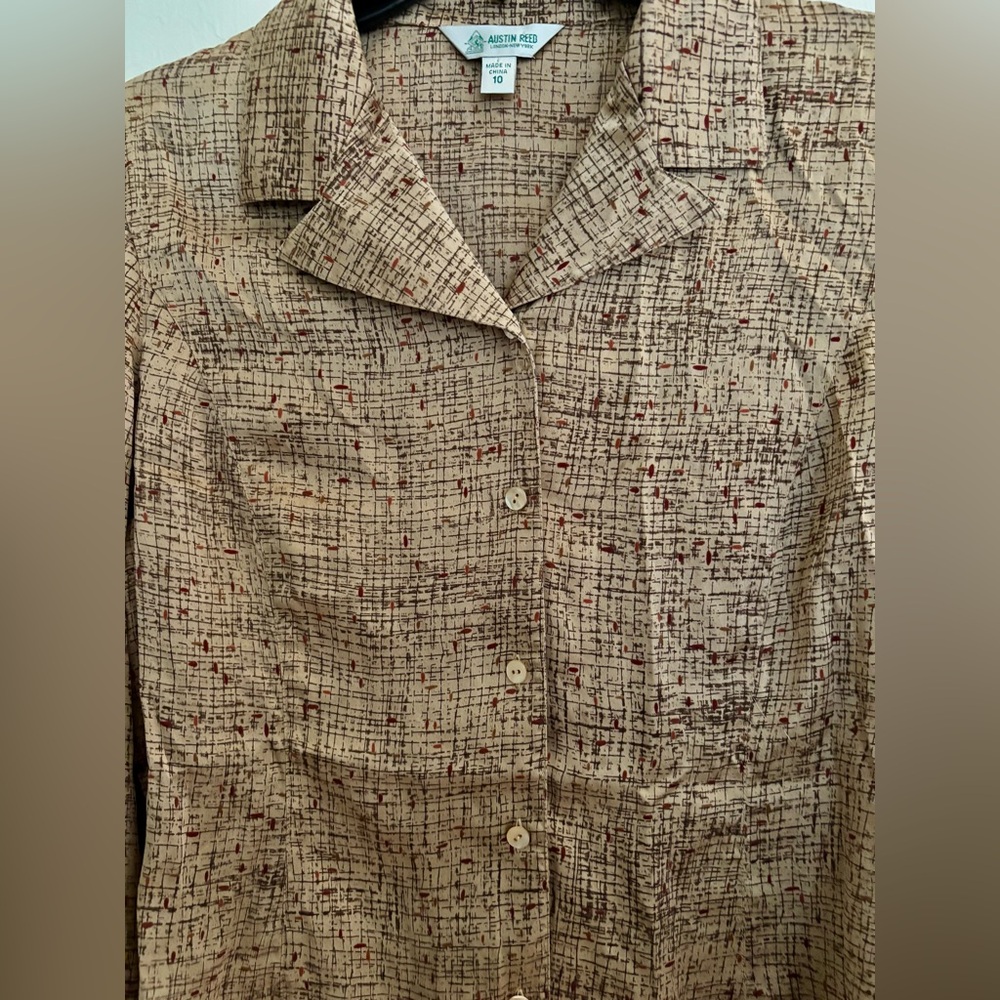 VTG Austin Reed Silk Button Down, Size 10 - Picture 3 of 8